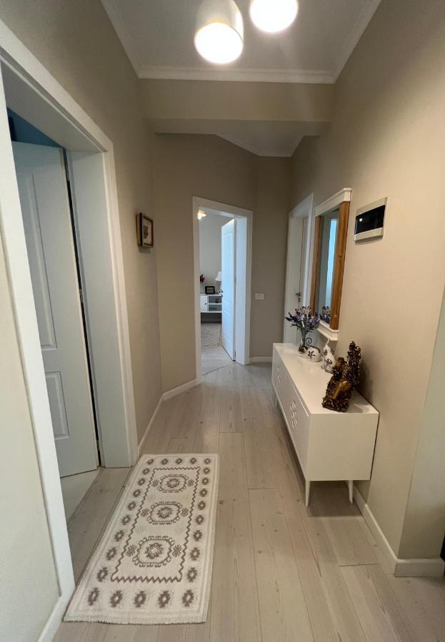 Grand New Bazaar Apartment تيرانا المظهر الخارجي الصورة