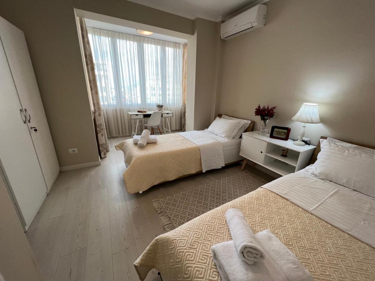 Grand New Bazaar Apartment تيرانا المظهر الخارجي الصورة