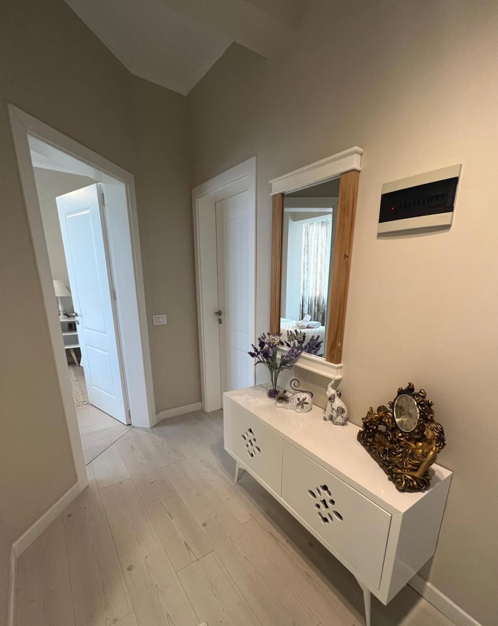 Grand New Bazaar Apartment تيرانا المظهر الخارجي الصورة
